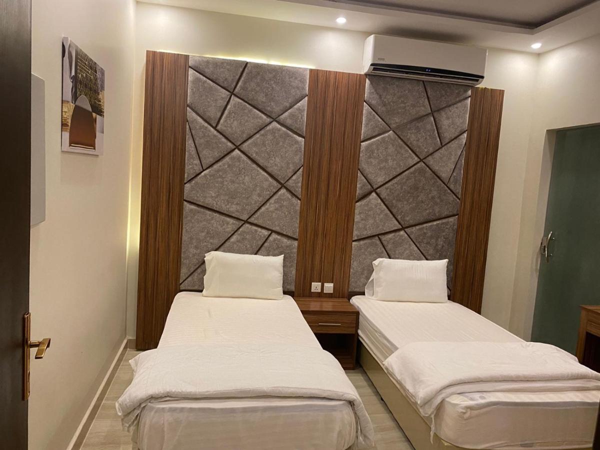 Nmaz In Apartment Riyadh