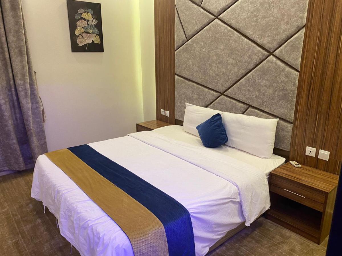 Apartment Nmaz In *